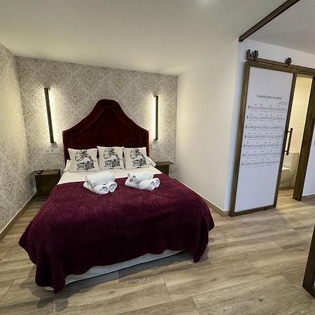 Ateneo Cuenca Suites Con Cocina En El Casco Historico Екстер'єр фото
