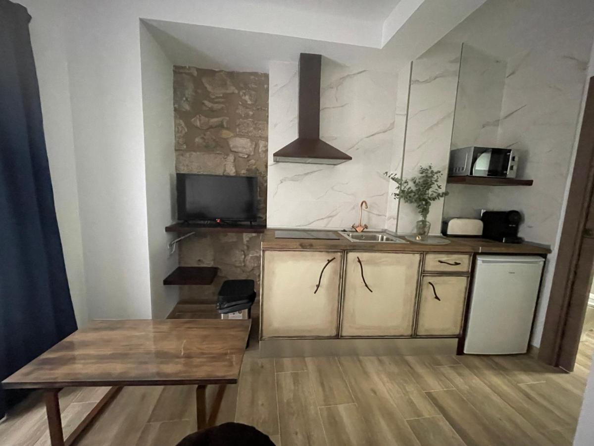 Ateneo Cuenca Suites Con Cocina En El Casco Historico Екстер'єр фото