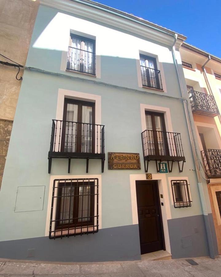 Ateneo Cuenca Suites Con Cocina En El Casco Historico Екстер'єр фото